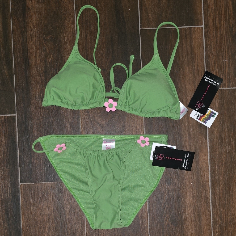 No Boundaries Light Green Bikini Bottom M Top L